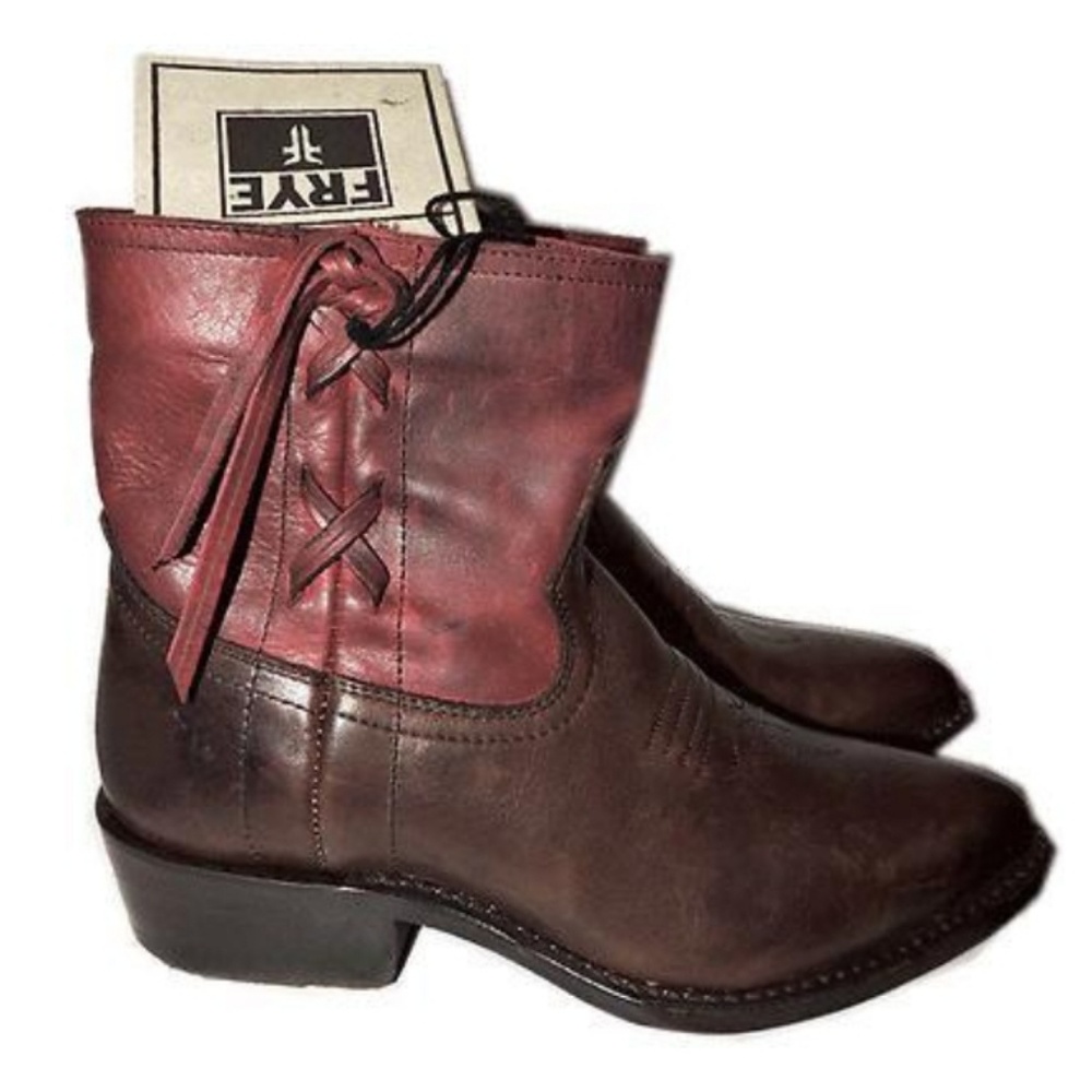 Frye Women Billy Cross Stitch Short Cowboy Boo